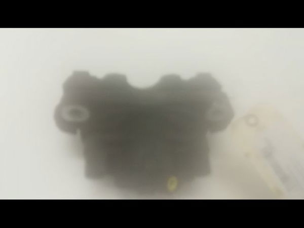 Etrier de frein avant gauche Renault MEGANE III 3-5 portes (BZ0-1_, B3_) 1.6 16v hi-flex (bz03) (2008-2015)