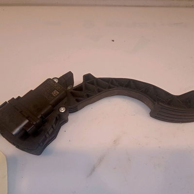 Potentiometre accelerateur Volvo C30 (533) D2 (2010-2012)