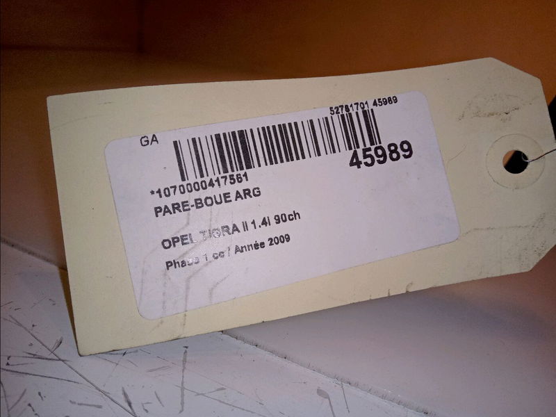 Pare-boue arrière gauche Opel TIGRA TwinTop (X04) 1.4 (r97) (2004-2010)