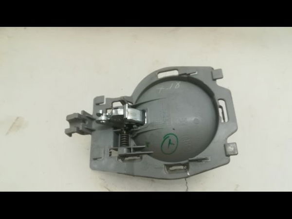 Poignee int porte avg CITROEN C3 I Phase 1 04-2002--10-2005 1.4 HDi