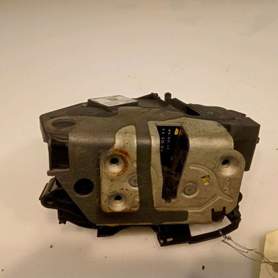 Serrure porte avg Ford FOCUS III 1.6 tdci (2010-2017)