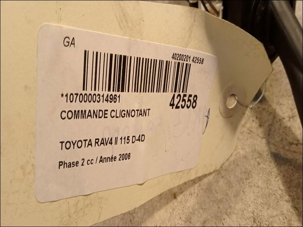 Commande clignotant Toyota RAV 4 II (_A2_) 2.0 d 4wd (cla20_, cla21_) (2001-2005)