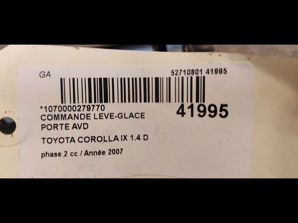Commande lève-glace porte avant droite Toyota COROLLA (_E12_) 1.4 d (nde120_) (2004-2007) 5 portes