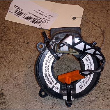 Contacteur annulaire airbag Renault MEGANE I (BA0-1_) 1.4 e (ba0e, ba0v) (1996-2003)