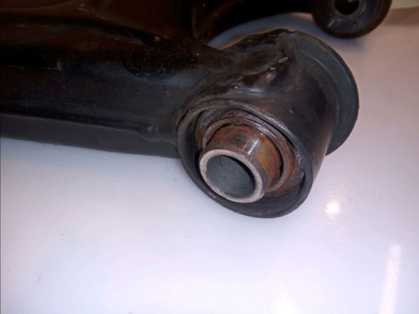 Triangle inf ard Ferrari F355 Berlinetta 3.5 (1994-1999)