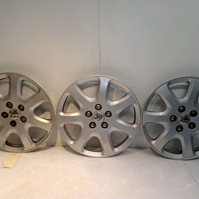Enjoliveur de roue Peugeot 407 SW (6E_) 2.0 hdi 135 (2004-2010)