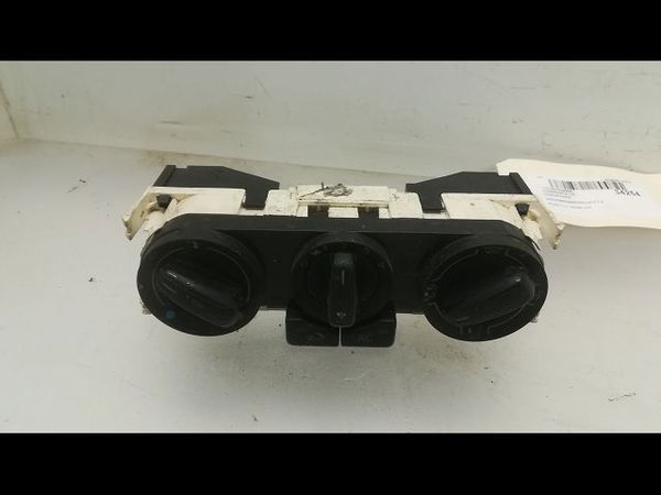 Commande de chauffage Volkswagen POLO V (6R1, 6C1) 1.2 tdi (2009) 5 portes