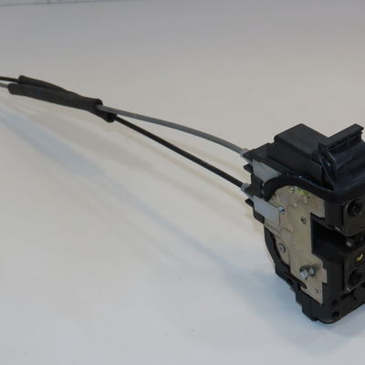 Serrure porte ard Hyundai I20 I (PB, PBT) 1.2 (2008-2012)