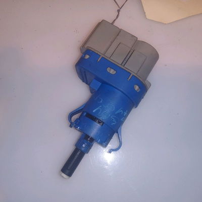 Contacteur de stop sur pedale  Volvo C30 (533) D2 (2010-2012)