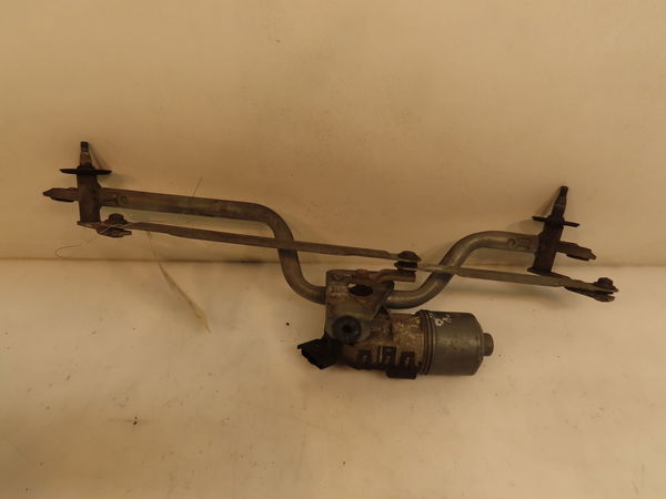 Moteur essuie-glace avant Renault CLIO II (BB_, CB_) 1.2 (bb0a, bb0f, bb10, bb1k, bb28, bb2d, bb2h, cb0a,... (1998-2010) 5 porte