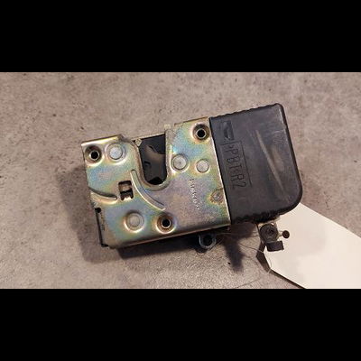 Serrure porte avd Peugeot 406 (8B) 2.1 td 12v (1996-2004)