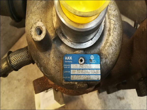 Turbo Volkswagen TOURAN (1T1, 1T2) 1.9 tdi (2003-2004) 5 portes