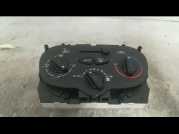 Commande de chauffage Peugeot 206 3-5 portes (2A-C) 1.4 hdi eco 70 (2001-2009) 5 portes