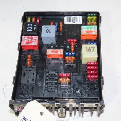 Boite a fusibles Audi A3 (8P1) S3 quattro (2006-2012)
