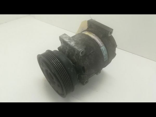 Compresseur air conditionne Renault SCÉNIC I Monospace (JA0-1_, FA0_) 1.6 (ja00, ja16, ja15, ja19, ja1v, ja2b, ja2c, ja0b,... (1