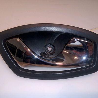 Poignee int porte avd Renault CLIO IV (BH_) 1.5 dci 90 (2012) 5 portes