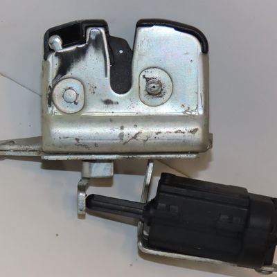 Serrure hayon Alfa romeo 147 (937_) 1.9 jtdm 8v (937.axd1a, 937.axu1a, 937.bxu1a) (2005-2010)