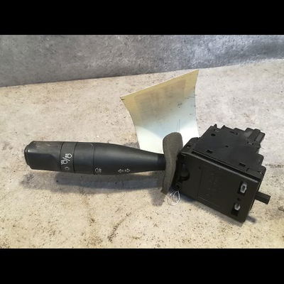 Commande clignotant Peugeot 206 3-5 portes (2A-C) 1.1 i (1998-2007)