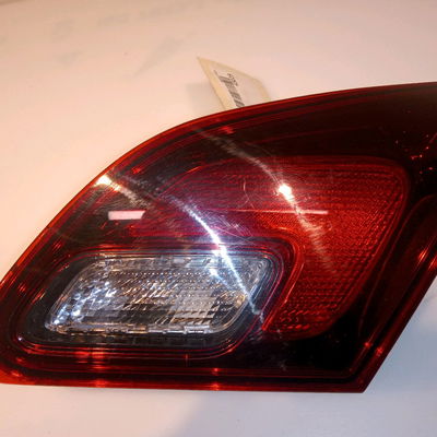 Feu arrière intérieur droit Opel ASTRA J (P10) 1.4 turbo (68) (2010-2015)