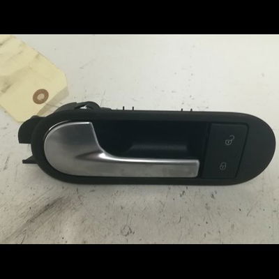 Poignee ext porte avg VOLKSWAGEN GOLF PLUS Phase 1 03-2005--03-2009 1.9 TDI 105ch