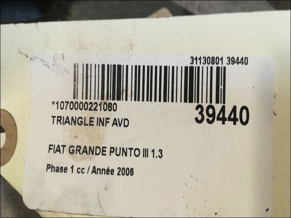 Triangle inf avd Fiat GRANDE PUNTO (199_) 1.3 d multijet (2008)