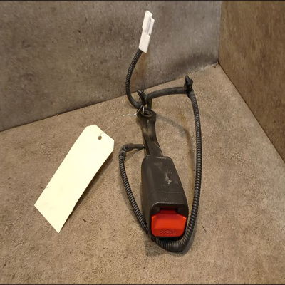 Ancrage ceinture avant droit Kia VENGA (YN) 1.6 crdi 115 (2010)