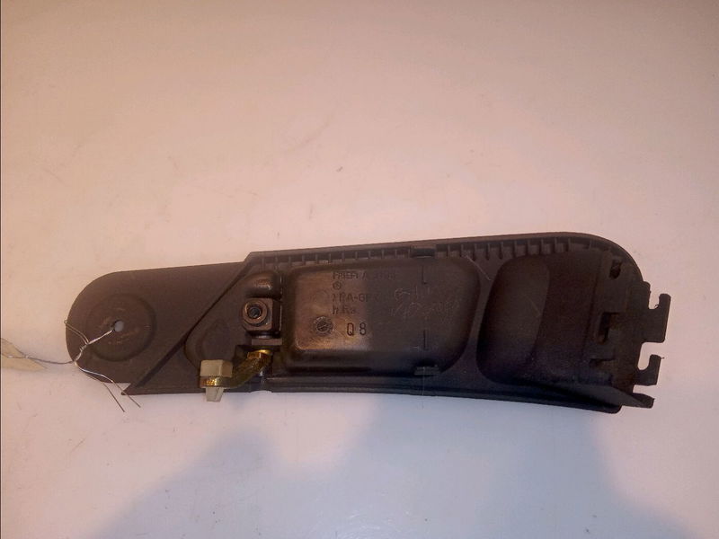 Poignee int porte ard Mercedes-benz CLASSE C (W203) C 200 kompressor (203.045) (2000-2002)