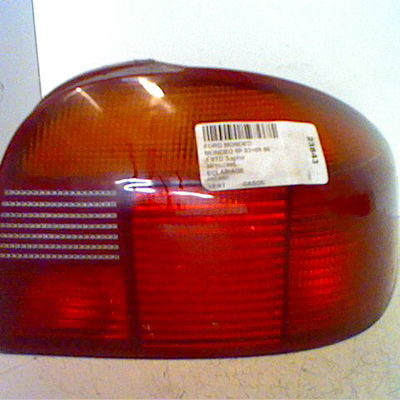 Feu arrière droit FORD MONDEO I Phase 1 01-1993--09-1996 1.8 TD