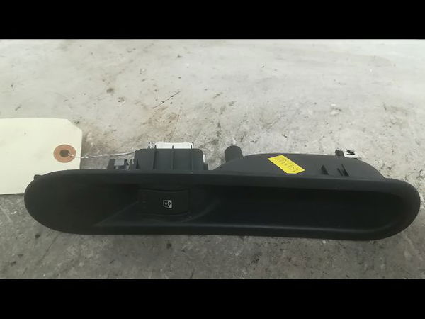 Commande leve-glace porte arrière droite Renault ESPACE IV (JK0-1_) 2.0 dci (jk03, jk04, jk1c, jk1g, jk1j, jk1k) (2006) 5 portes