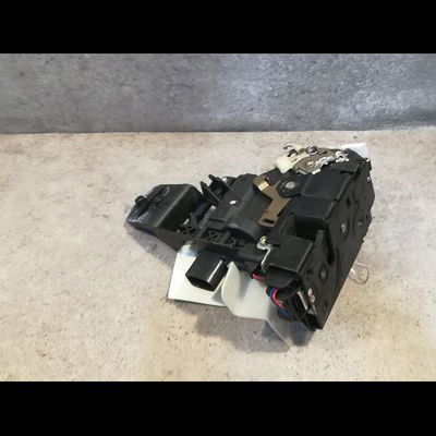 Serrure porte avd Volkswagen PASSAT B5.5 (3B3) 1.9 tdi (2000-2005)