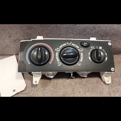 Commande de chauffage Renault MEGANE Scenic (JA0-1_) 2.0 i (ja02, ja0g) (1999-1999)
