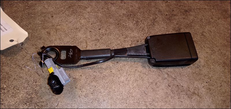 Ancrage ceinture avant droit Citroën DS5 2.0 hdi 165 hybrid4 4x4 (2011-2015) 5 portes