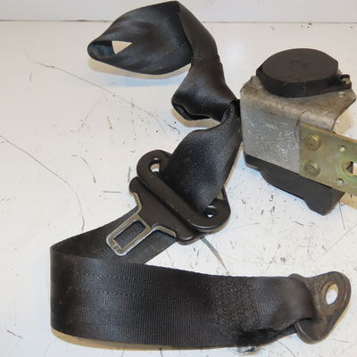 Ceinture arrière droite Peugeot 106 I (1A, 1C) 1.1 (1991-1996)