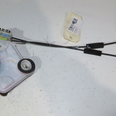 Serrure porte avd Toyota AYGO (_B4_) 1.0 (kgb40) (2014)