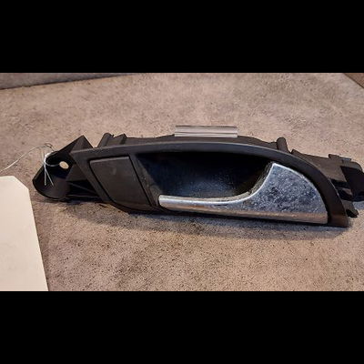 Poignee int porte ard Audi Q7 (4LB) 3.0 tdi quattro (2006-2008) 5 portes