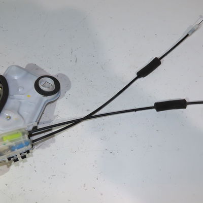 Serrure porte avg Toyota AYGO (_B4_) 1.0 (kgb40) (2014)