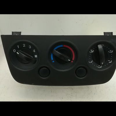Commande de chauffage FORD FIESTA V Phase 2 10-2005--10-2008 1.3i
