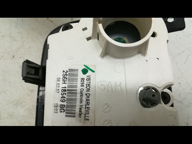 Commande de chauffage FORD FIESTA V Phase 2 10-2005--10-2008 1.3i