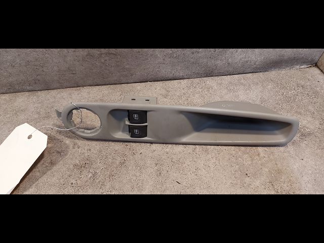 Commande lève-glace porte avant gauche Renault ZOE (BFM_) Zoe (2012) 5 portes