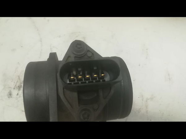 Debimetre air Volkswagen GOLF V (1K1) 1.9 tdi (2003-2008)