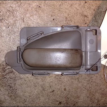 Poignee int porte avd Citroën XSARA PICASSO (N68) 2.0 hdi (1999-2011) 5 portes
