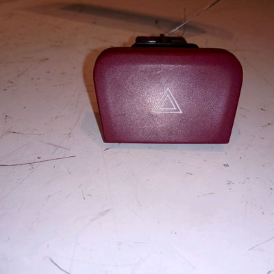 Bouton de warning Citroën C4 PICASSO I Monospace (UD_) 2.0 hdi 138 (2006-2013) 5 portes