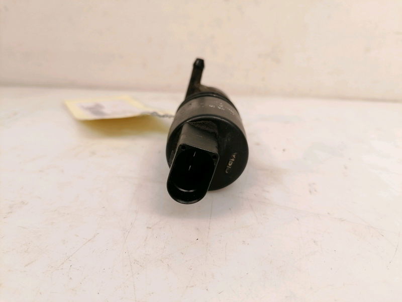 Pompe lave-glace avant Mercedes-benz CLASSE C Coupe Sport (CL203) C 220 cdi (203.706) (2001-2004) 3 portes
