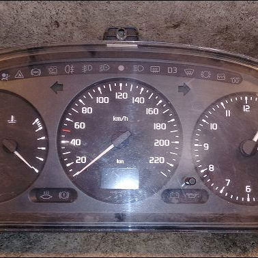 Compteur Renault MEGANE I (BA0-1_) 1.4 e (ba0e, ba0v) (1996-2003)