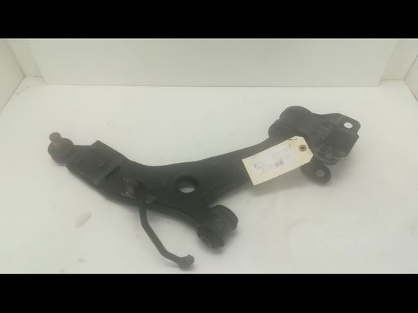 Triangle inf avd Ford KUGA II (DM2) 2.0 tdci (2013-2014)