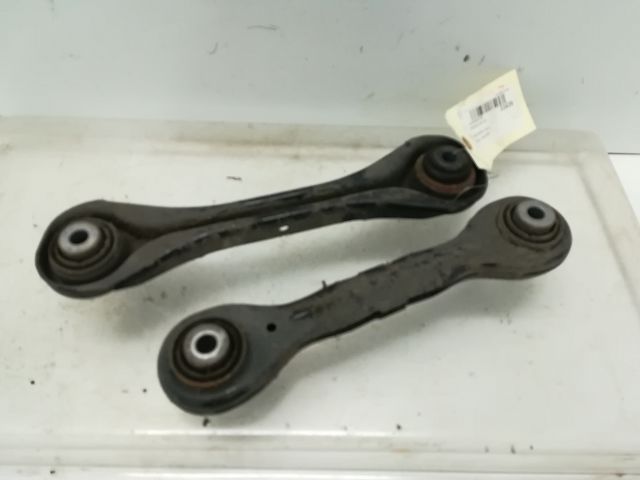 Triangle sup avg Bmw 3 (E90) 318 d (2007-2011)
