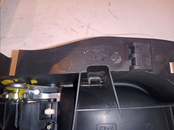 Poignee int porte avd Peugeot 508 I (8D_) 2.0 hdi (2010-2018) 4 portes