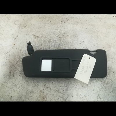 Pare-soleil gauche Audi A1 (8X1, 8XK) 1.2 tfsi (2010-2015)