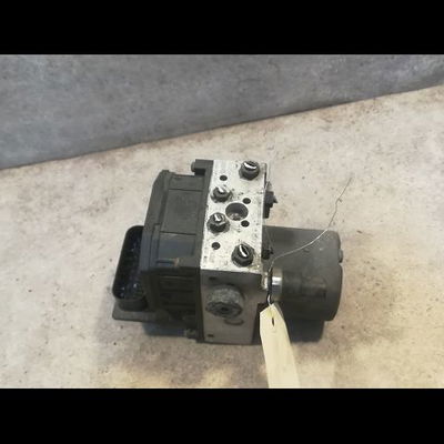 Unité hydraulique abs Volkswagen PASSAT B5.5 (3B3) 1.9 tdi (2000-2005)
