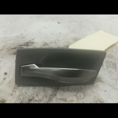 Poignee int porte avg Bmw 5 (E60) 530 d (2002-2005)